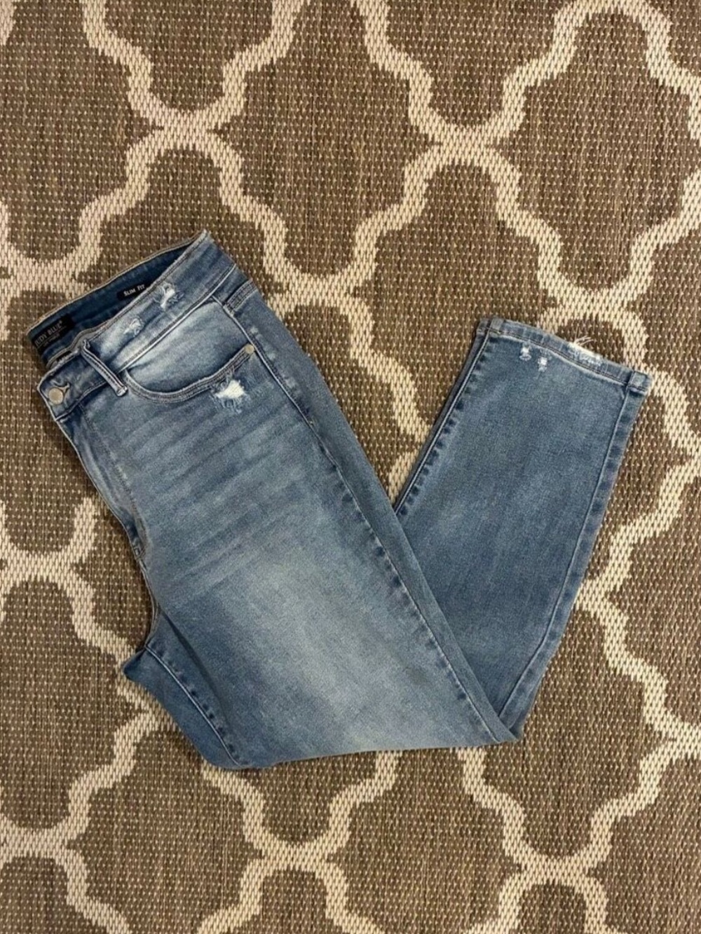 Judy Blue slim fit jeans women’s size 14W￼